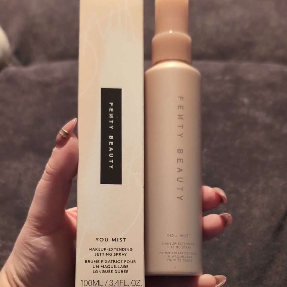 Fenty Beauty You Mist Makeup-Extending Setting Spray